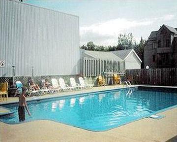 Holiday Villa Resorts At Mont Ste Anne Beaupré Exteriér fotografie