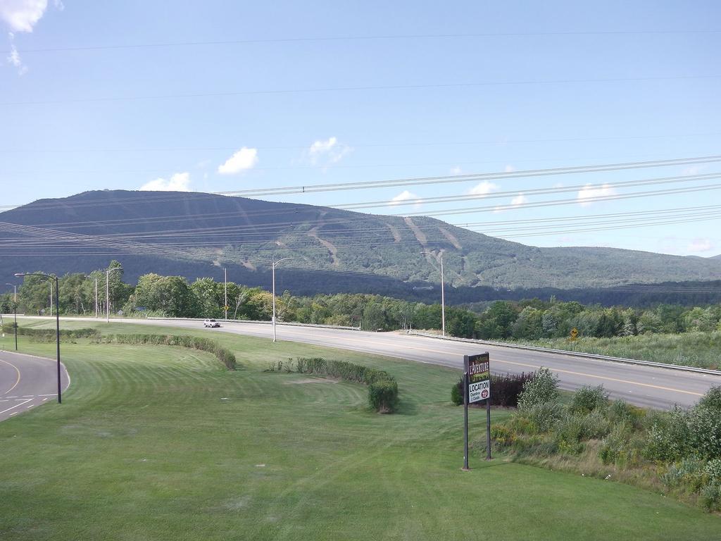 Holiday Villa Resorts At Mont Ste Anne Beaupré Exteriér fotografie